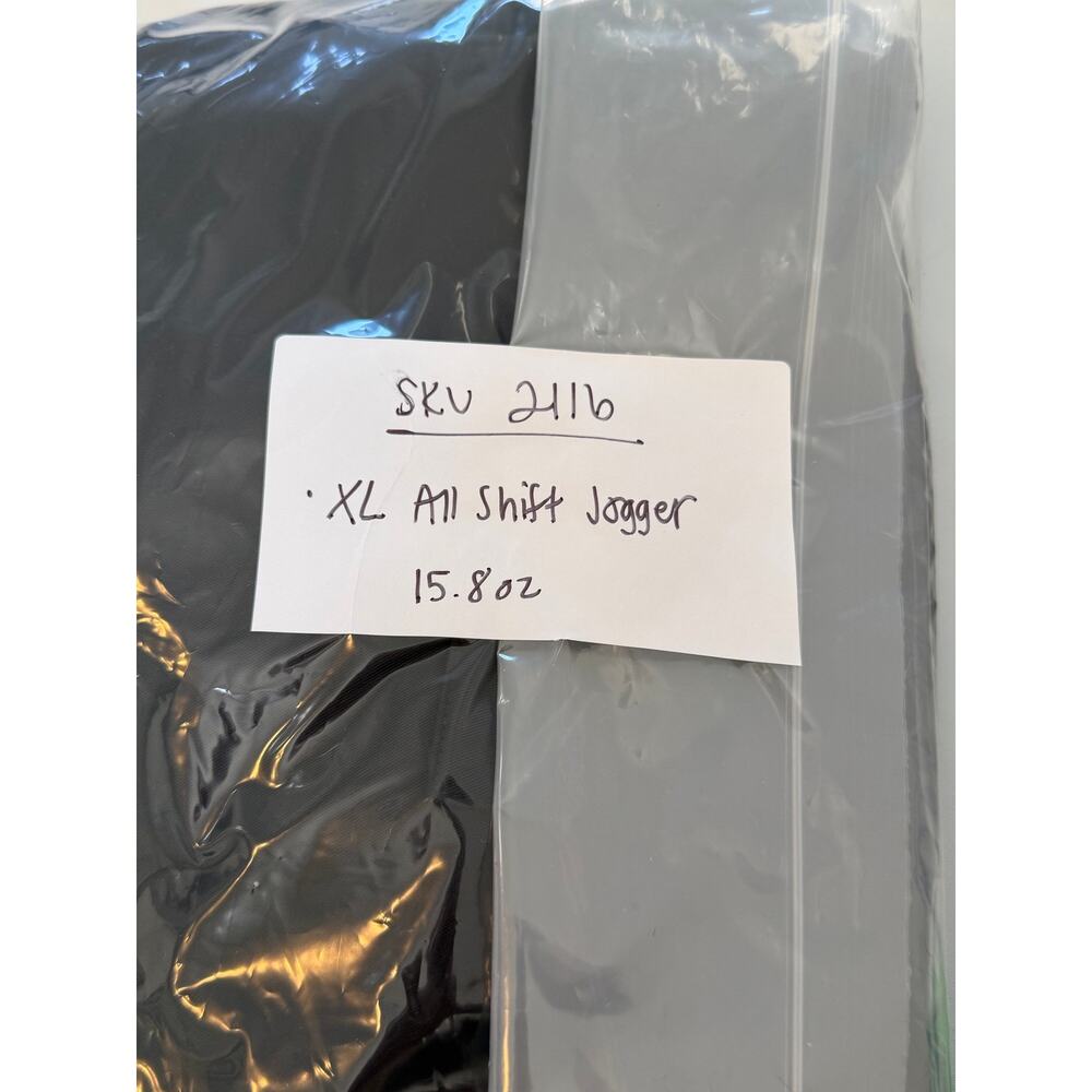 NWT Fabletics All Shift Scrub Joggers Mens XL Black/Seaside Blue READ - Picture 12 of 12